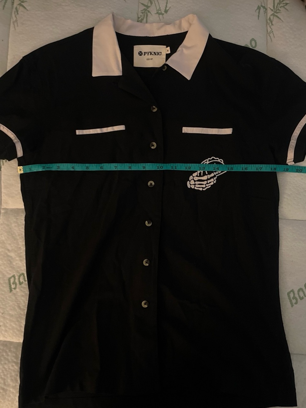 Black & White Short Sleeve vintage button up